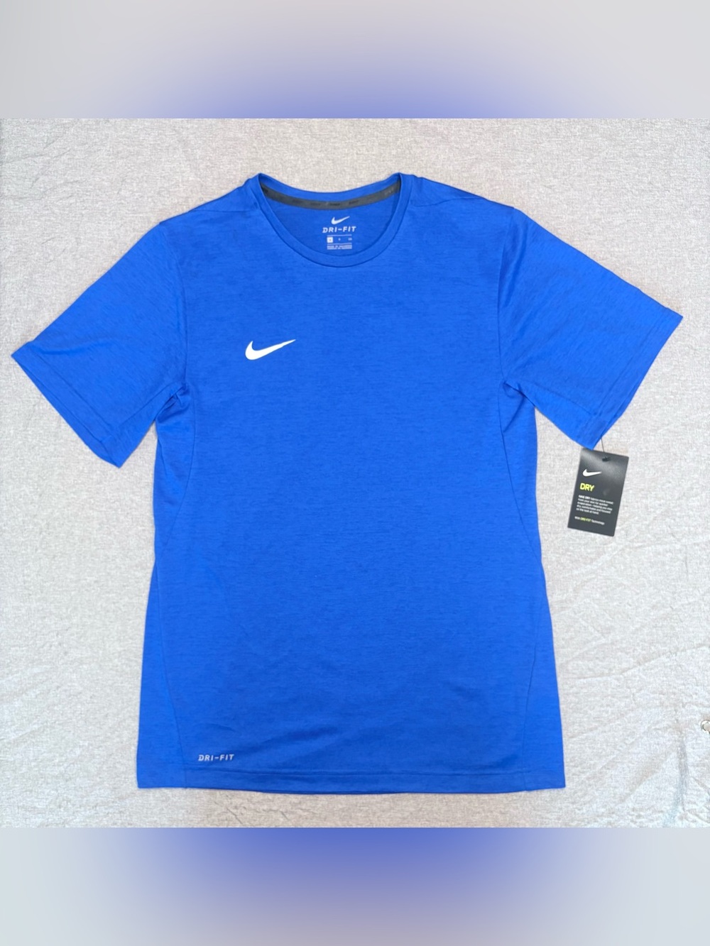 NWT Nike Men’s Dri-FIT Training Short Sleeve Shirt Royal Blue Tee S